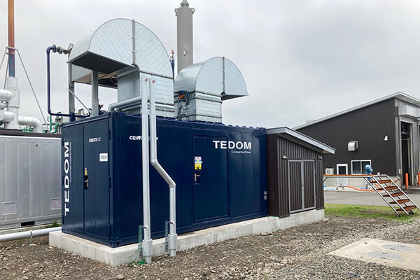 美蔓バイオガスプラントの発電機100kw